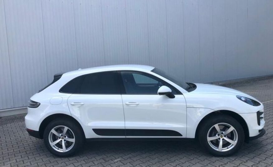 Porsche Macan 2.0 Facelift Chrono Lane Keeping LED