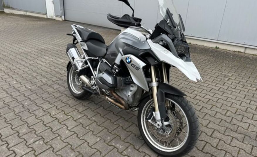 BMW 1200 GS ESA ABS  navigace 1. majitel