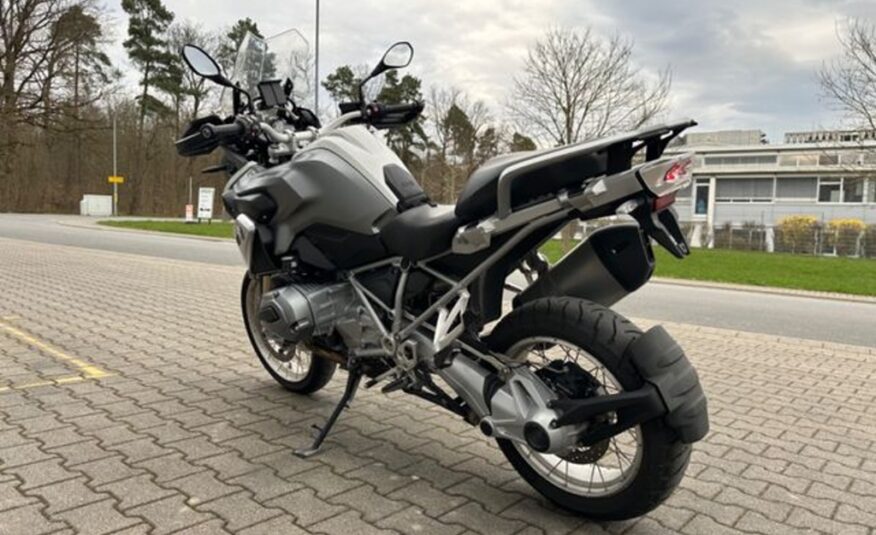 BMW 1200 GS ESA ABS  navigace 1. majitel