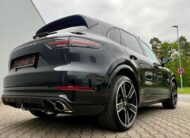 Porsche Cayenne S Panorama LED 22 palců kola