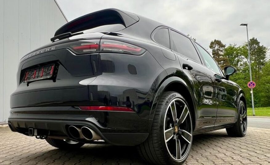 Porsche Cayenne S Panorama LED 22 palců kola