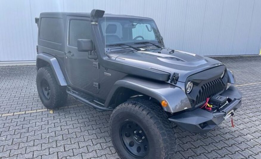 Jeep Wrangler 3,6l V6  automat