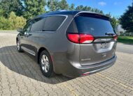 Chrysler Pacifica 3.6 E-Hybrid DVD Kůže 7 MÍST