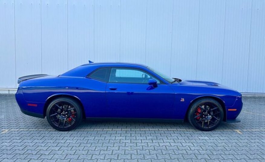 Dodge Challenger 6.4 SRT Scat Pack